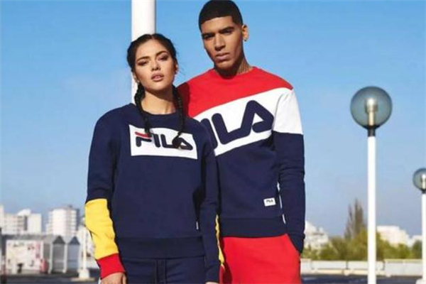 fila斐樂適合什么年齡段的人 斐樂適合多大年紀(jì)人穿 fila斐樂適合什么年齡段的人 斐樂適合多大年紀(jì)人穿