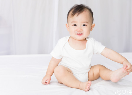 寶寶燙傷起泡破皮了怎么辦 寶寶燙傷多久能好 寶寶燙傷起泡破皮了怎么辦 寶寶燙傷多久能好