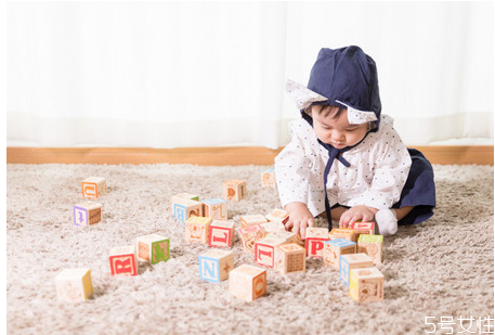 寶寶燙傷起泡破皮了怎么辦 寶寶燙傷多久能好 寶寶燙傷起泡破皮了怎么辦 寶寶燙傷多久能好