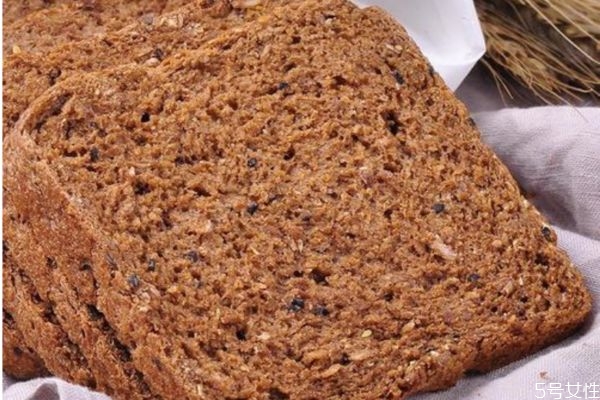 減肥為什么吃全麥面包 全麥面包減肥注意事項 減肥為什么吃全麥面包 全麥面包減肥注意事項