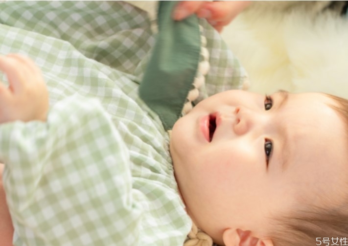 醫(yī)院待產(chǎn)要帶吸奶器開奶嗎 吸奶器有必要每次使用都消毒嗎 醫(yī)院待產(chǎn)要帶吸奶器開奶嗎 吸奶器有必要每次使用都消毒嗎