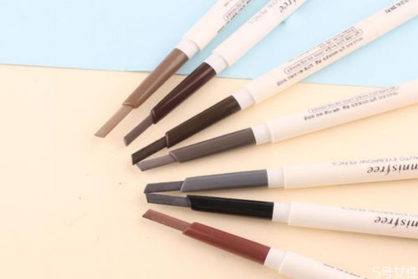 眉筆的成分是什么 眉筆筆芯安全嗎 眉筆的成分是什么 眉筆筆芯安全嗎