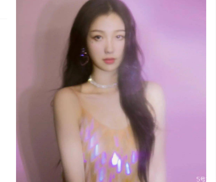 千禧辣妹風卷土重來？千禧辣妹是什么風格