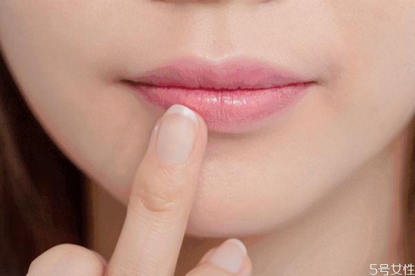 唇膜過期了能用嗎 唇膜過期了怎么處理 唇膜過期了能用嗎 唇膜過期了怎么處理