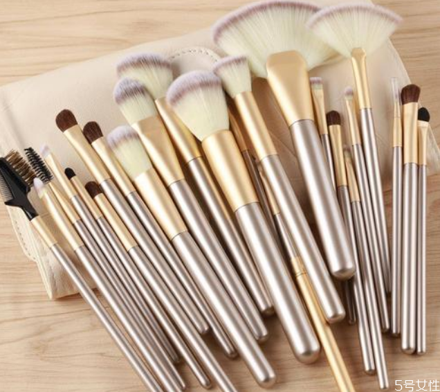 滄州化妝刷哪個(gè)牌子好 化妝刷什么毛好 滄州化妝刷哪個(gè)牌子好 化妝刷什么毛好