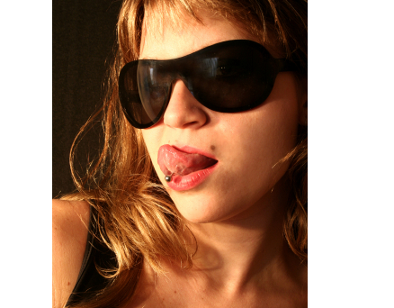 舌釘發(fā)炎了怎么辦 舌釘怎么護(hù)理 舌釘發(fā)炎了怎么辦 舌釘怎么護(hù)理