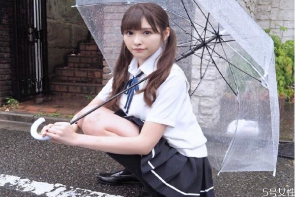 干洗店洗jk多少錢 jk服清洗注意事項 干洗店洗jk多少錢 jk服清洗注意事項