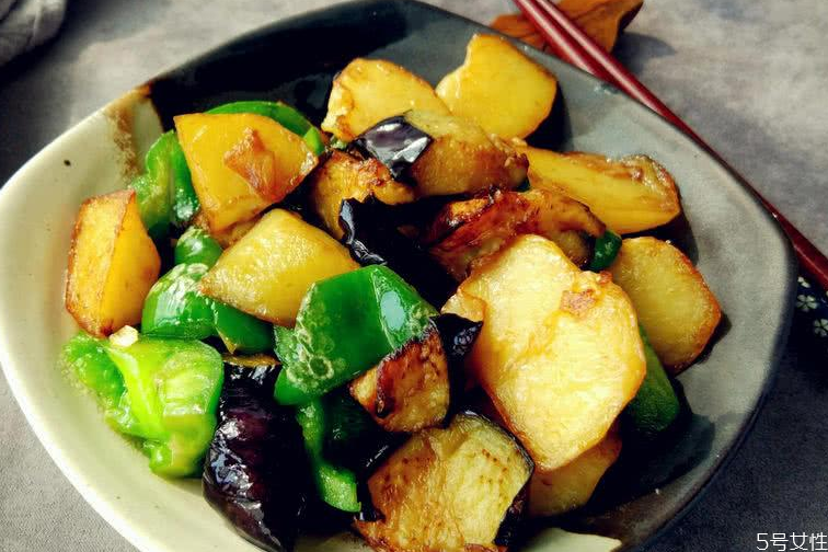 地三鮮的汁怎么調(diào) 炒地三鮮的做法竅門(mén)