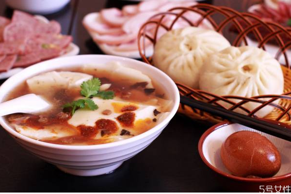 豆腐腦太稀是什么原因 豆腐腦不凝固怎么補救 豆腐腦太稀是什么原因 豆腐腦不凝固怎么補救