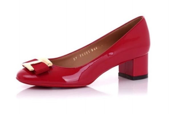 db是什么牌子 db是什么品牌的鞋子 db是什么牌子 db是什么品牌的鞋子