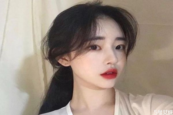 八字劉海好看嗎 什么人不適合八字劉海 八字劉海好看嗎 什么人不適合八字劉海