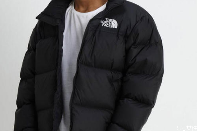 北面在中國(guó)有實(shí)體店嗎 北面在哪買便宜 北面在中國(guó)有實(shí)體店嗎 北面在哪買便宜