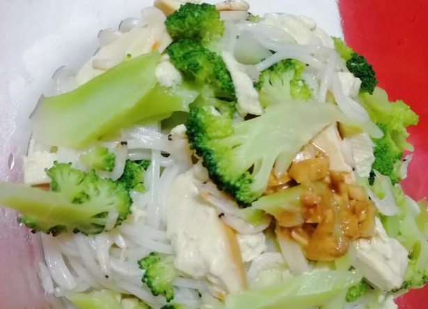 早餐應(yīng)該吃什么東西對身體比較好 早餐應(yīng)該吃什么東西對身體比較好