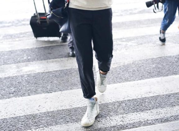 高幫板鞋搭配什么褲子好男 高幫板鞋男配什么褲子 高幫板鞋搭配什么褲子好男 高幫板鞋男配什么褲子