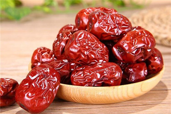 紅棗補血效果好嗎 紅棗和什么一起煮補血補氣 紅棗補血效果好嗎 紅棗和什么一起煮補血補氣