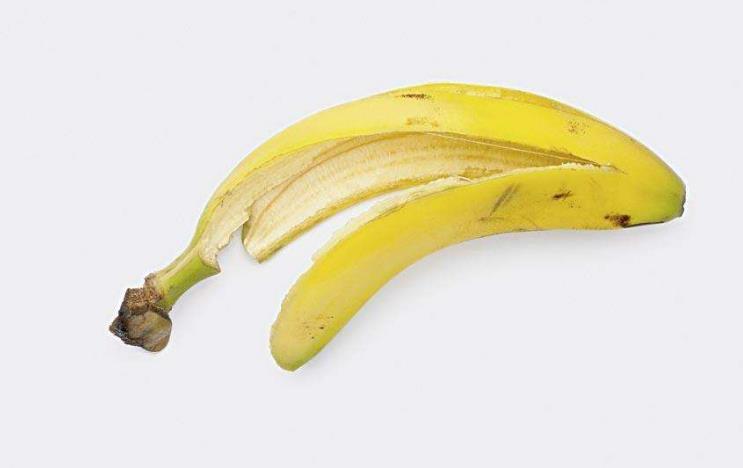 香蕉皮可以擦臉嗎 香蕉皮擦臉有什么好處 香蕉皮可以擦臉嗎 香蕉皮擦臉有什么好處