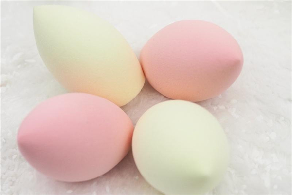 新手用美妝蛋還是粉撲 什么美妝蛋適合新手 新手用美妝蛋還是粉撲 什么美妝蛋適合新手