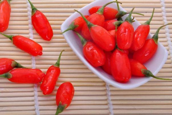 枸杞對(duì)肝有好處嗎 枸杞對(duì)胃病有好處嗎 枸杞對(duì)肝有好處嗎 枸杞對(duì)胃病有好處嗎