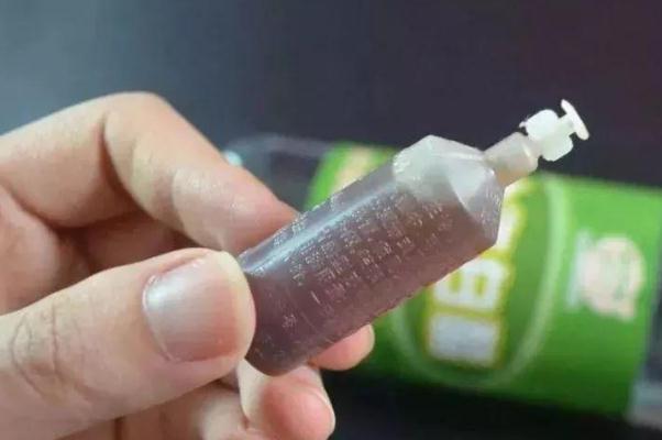 藿香正氣水對(duì)拉肚子有用嗎 藿香正氣水對(duì)濕疹有用嗎 藿香正氣水對(duì)拉肚子有用嗎 藿香正氣水對(duì)濕疹有用嗎