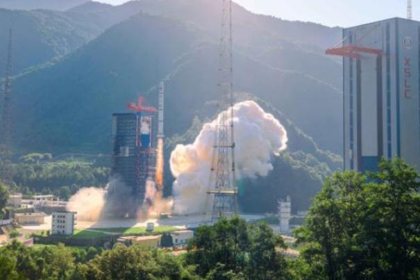 中國成功發(fā)射遙感三十號10組衛(wèi)星 順利進入預定軌道