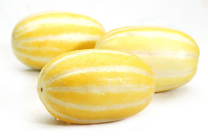 黃西瓜叫啥名 黃西瓜叫什么瓜 黃西瓜叫啥名 黃西瓜叫什么瓜