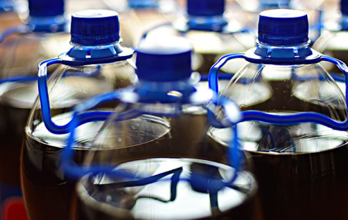 過期的可樂還能喝嗎 過期的可樂有什么用處 過期的可樂還能喝嗎 過期的可樂有什么用處