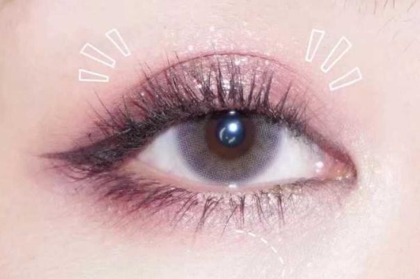 美瞳的日拋月拋年拋是什么意思 新手怎么戴美瞳 美瞳的日拋月拋年拋是什么意思 新手怎么戴美瞳