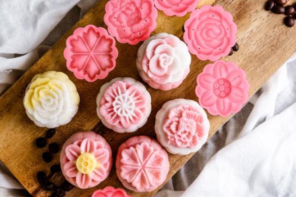 冰皮月餅餡料有哪些 冰皮月餅保質期 冰皮月餅餡料有哪些 冰皮月餅保質期