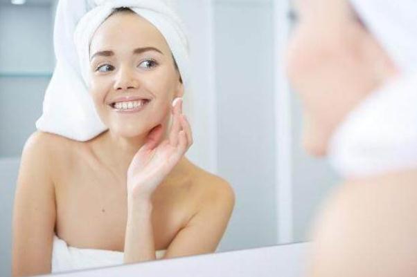 刷酸可以收縮毛孔嗎 刷酸后臉上長了好多小痘痘 刷酸可以收縮毛孔嗎 刷酸后臉上長了好多小痘痘