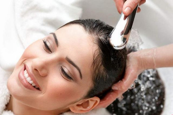 洗頭能用硫磺皂嗎 洗頭能放醋嗎 洗頭能用硫磺皂嗎 洗頭能放醋嗎