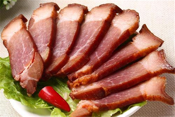 臘肉一斤要放多少鹽腌制 臘肉腌制鹽的比例是多少 臘肉一斤要放多少鹽腌制 臘肉腌制鹽的比例是多少