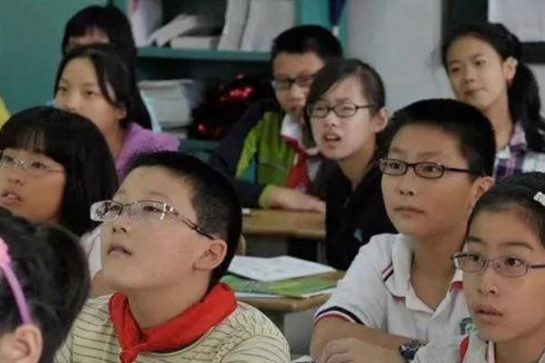 兒童近視眼如何恢復視力 兒童近視治療最佳時間及處理方法 兒童近視眼如何恢復視力 兒童近視治療最佳時間及處理方法