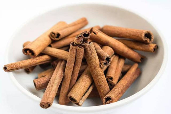 肉桂能降血糖嗎 肉桂糖尿病人可以吃嗎 肉桂能降血糖嗎 肉桂糖尿病人可以吃嗎