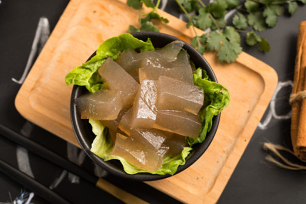 魔芋一天吃多少為宜 魔芋焯水是冷水下鍋還是熱水下鍋 魔芋一天吃多少為宜 魔芋焯水是冷水下鍋還是熱水下鍋