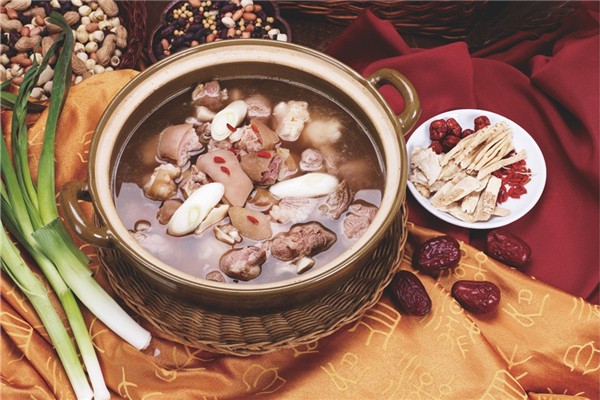 冬季會掉頭發(fā)嗎 冬季掉頭發(fā)嚴(yán)重怎么辦 冬季會掉頭發(fā)嗎 冬季掉頭發(fā)嚴(yán)重怎么辦