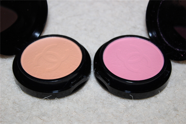 腮紅是粉狀好還是膏狀好 腮紅買(mǎi)多少錢(qián)合適 腮紅是粉狀好還是膏狀好 腮紅買(mǎi)多少錢(qián)合適