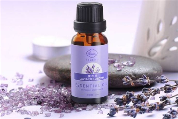 薰衣草精油對(duì)睡眠到底有沒(méi)有作用 薰衣草精油怎么用助眠