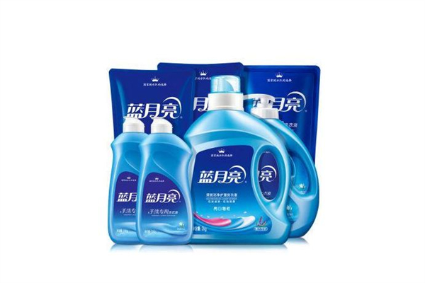 藍(lán)月亮洗衣液用量多少合適 藍(lán)月亮洗衣液有沒有漂白劑 藍(lán)月亮洗衣液用量多少合適 藍(lán)月亮洗衣液有沒有漂白劑