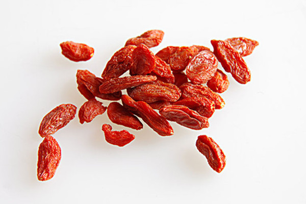 枸杞子泡水能空腹喝嗎 枸杞子泡水什么季節(jié)喝好 枸杞子泡水能空腹喝嗎 枸杞子泡水什么季節(jié)喝好