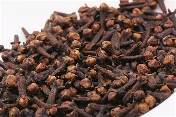 丁香有毒嗎 丁香一次用量多少克