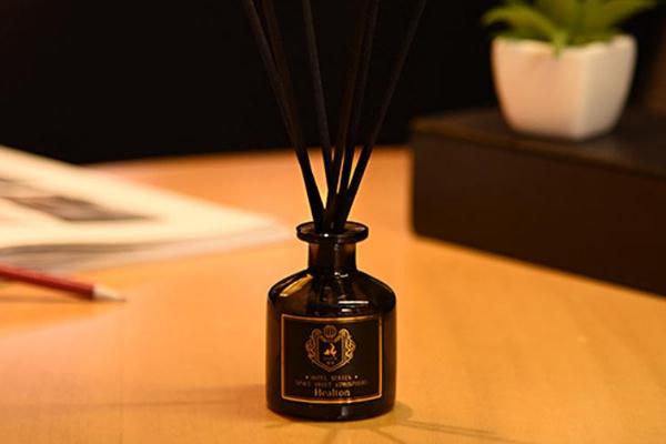 香薰精油要加水嗎 香薰精油有保質期嗎