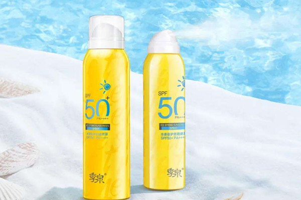 防曬噴霧用前需要搖一搖嗎 防曬噴霧用在妝前還是妝后 防曬噴霧用前需要搖一搖嗎 防曬噴霧用在妝前還是妝后