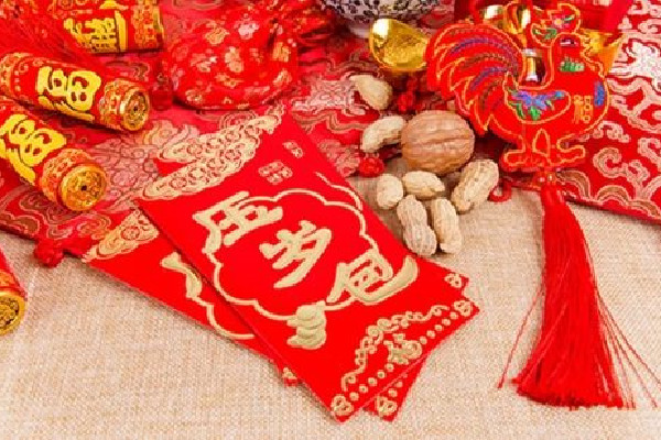 壓歲錢(qián)給到多少歲合適 壓歲錢(qián)給多少吉利數(shù)字