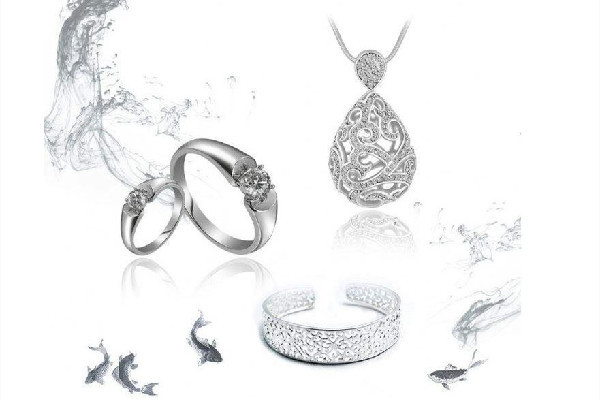 999銀是軟的還是硬的 999銀怎么分辨真假 999銀是軟的還是硬的 999銀怎么分辨真假