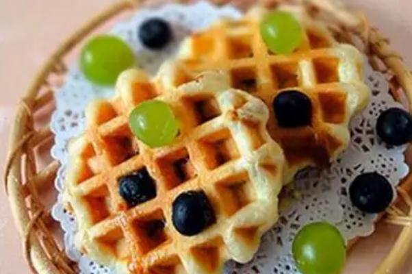 華夫餅的功效與作用 華夫餅吃了會(huì)長胖嗎 華夫餅的功效與作用 華夫餅吃了會(huì)長胖嗎