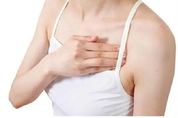 副乳切除手術(shù)是全麻還是局麻 副乳切除手術(shù)后多久可以正?；顒?dòng)