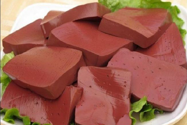 鴨血怎么制作出來的 鴨血是真的鴨血做的嗎 鴨血怎么制作出來的 鴨血是真的鴨血做的嗎