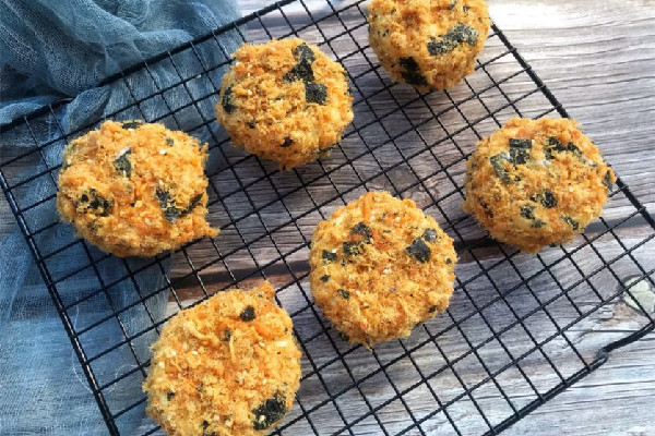 肉松小貝吃起來(lái)有點(diǎn)酸正常嗎 肉松小貝吃多了有什么壞處 肉松小貝吃起來(lái)有點(diǎn)酸正常嗎 肉松小貝吃多了有什么壞處