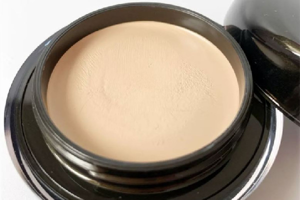 粉底膏哪個牌子好用 粉底膏排行榜前十名 粉底膏哪個牌子好用 粉底膏排行榜前十名