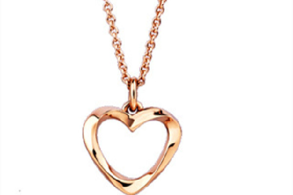 玫瑰金項(xiàng)鏈?zhǔn)鞘裁搭伾?玫瑰金項(xiàng)鏈變色了怎么辦 玫瑰金項(xiàng)鏈?zhǔn)鞘裁搭伾?玫瑰金項(xiàng)鏈變色了怎么辦